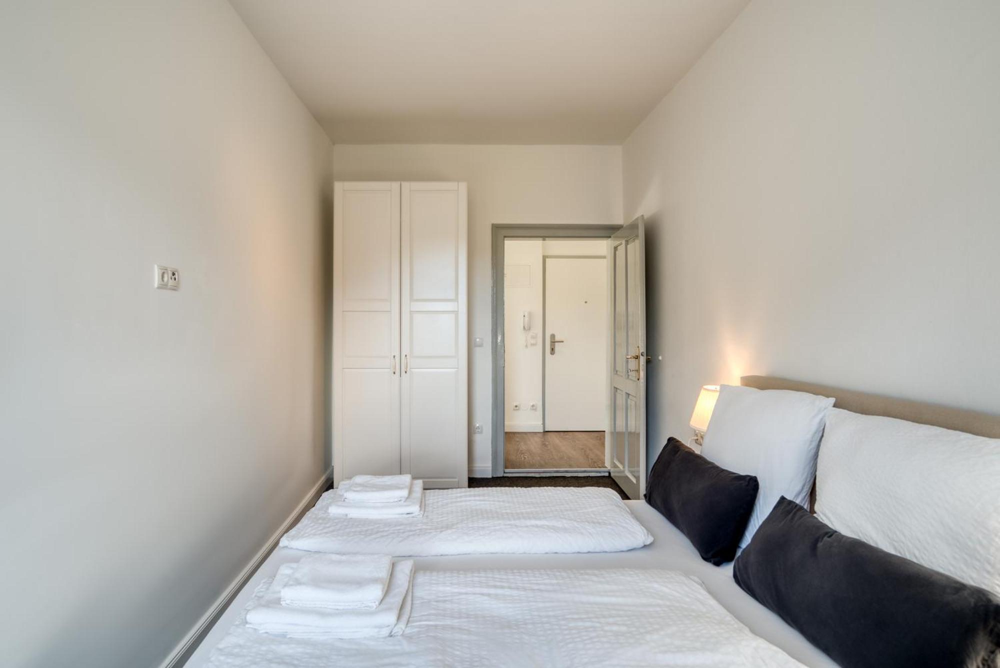 Innsbruckhomes At Botanic Garden Apartment